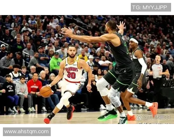 2012年NBA季后赛雷霆与马刺激战回顾及精彩比分分析