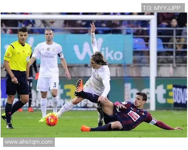 埃瓦尔主场迎战皇马全景分析与赛前预测