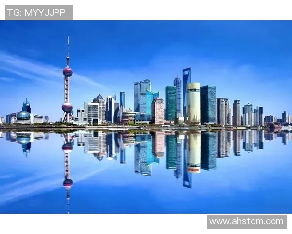 帕奎塔在足球场上的华丽转身与未来发展潜力分析 帕奎塔在足球场上的华丽转身与未来发展潜力分析